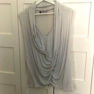Jennifer Lopez drape-front crossover v-neck cap sleeve top. Size S, grey